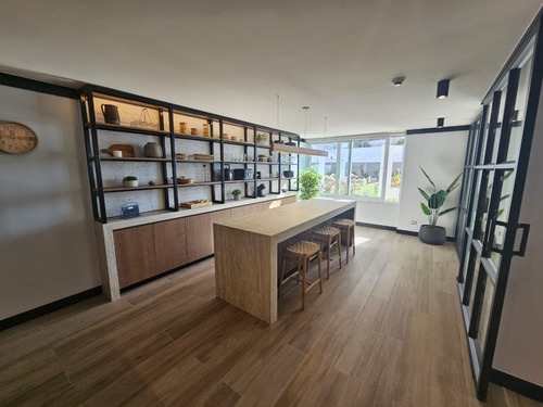 Arriendo Excelente Departamento Nuevo . Edificio Paradise
