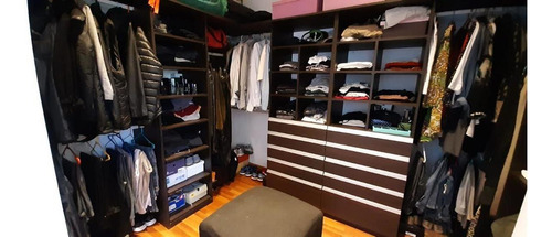 Venta. Casa Moderna Lote Interno, 4 Amb. Jardín Y Pileta. San Agustín. Villanueva.