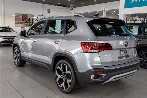 Volkswagen Taos 1.4 250 TSI TOTAL FLEX HIGHLINE AUTOMÁTICO