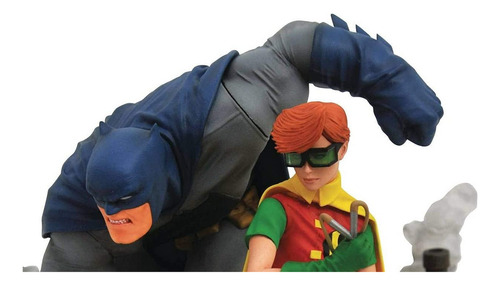 Diamond Select Toys Dc Gallery: The Dark Knight Returns Batm