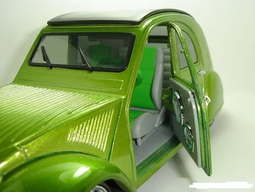 Miniatura Citroen 2cv Custom 1952 Maisto Escala 1:18