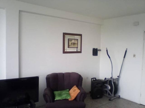 Imagen 9 de 30 de Ar López/** Edificio Con 2 Locales Comerciales Pb, 1er Piso Amplio Apartamento C/terraza 2do Piso Otro Apto Tipo Estudio Y + En Venta Barquisimeto Zona Oeste, Tlf. 04245257450. # 22-10177. Lara, Ven.