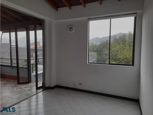Venta De Apartamento Con Excelente Ubicación En E...(mls#252423)