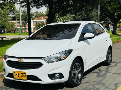 Chevrolet Onix 1.4 Ltz 5 p