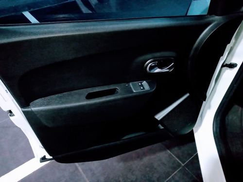 Imagen 9 de 20 de Renault Kangoo 1.6 Emotion 2020 Unico Dueño (eo)