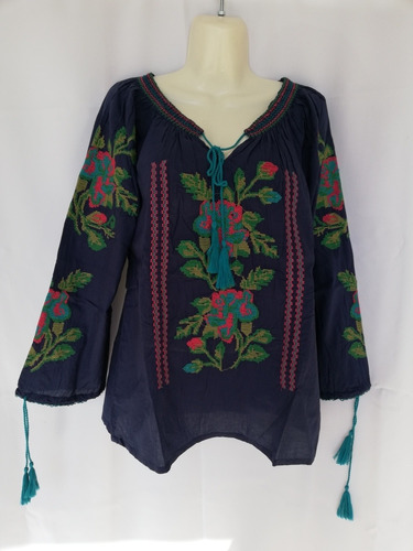 Blusa Artesanal (rosal) Bordada