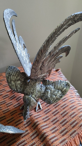 Gallos De Riña De Metal El Par. (Usado)