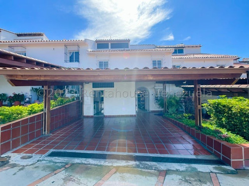 Hermoso Y Exclusivo Town House Macaracuay