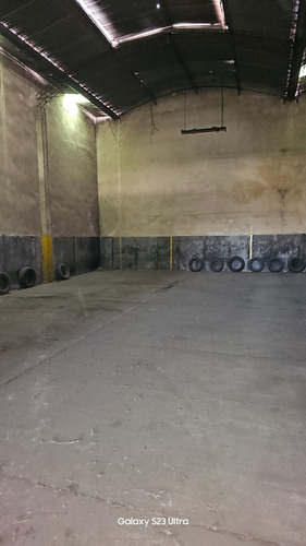 Galpon Deposito Con Oficina Y Departamento De 3 Ambientes Venta Oportunidad Se Escuchan Ofertas