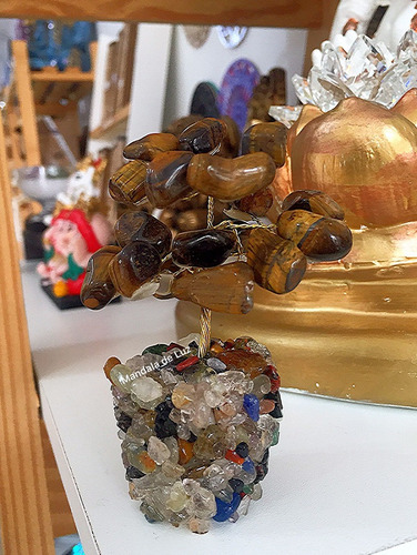 Árvore Da Felicidade Pedra Natural Cristal Olho De Tigre 9cm
