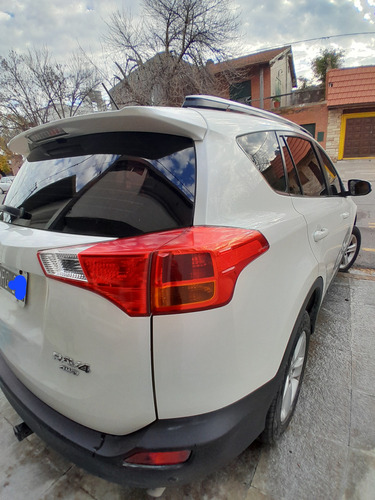 Toyota RAV4 2.5 4x4 6at