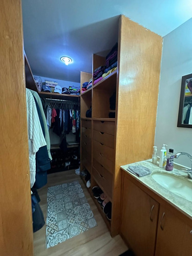 Casa En Venta En Metepec, Amplió Jardín, Fraccionamiento Con Vigilancia 24 Hrs A 45 Min De Sta Fe.