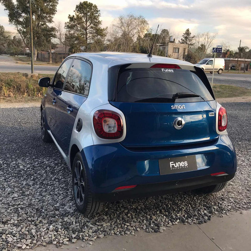 Imagen 7 de 15 de Smart Forfour 2017 1.0 Play