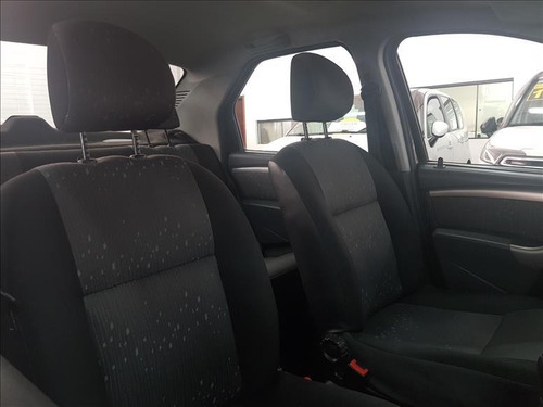 Renault Logan 1.0 Expression 16v