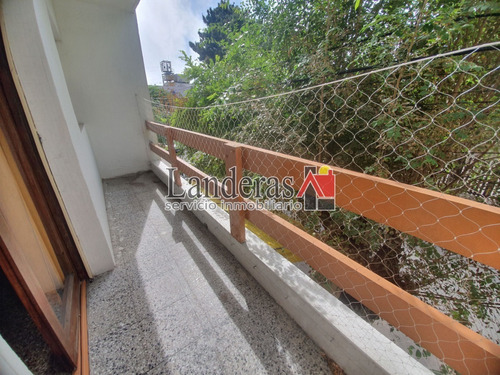 Imagen 22 de 29 de Venta En Block - 3 Locales + 8 Departamentos De 2 Y 1 Amb. - Una Cuadra Del Mar