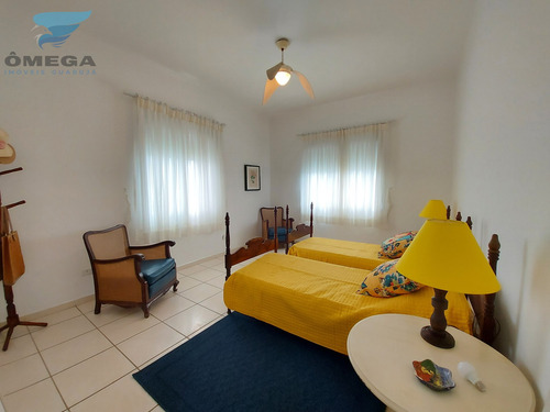 Imagem 8 de 25 de Apartamento Espaçoso Frente Praia Das Pitangueiras À Venda - Ap06279 - 70321290