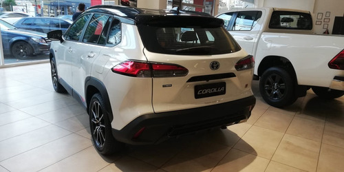 Imagen 2 de 10 de Toyota Corolla Cross Gr.sport 2.0 Cvt Gi