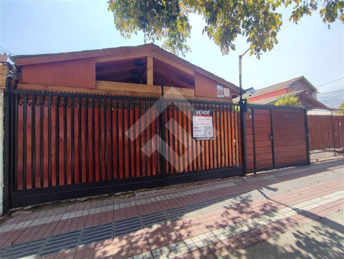 Casa En Venta De 3 Dorm. En Puente Alto