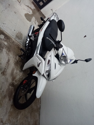 Imagen 1 de 1 de Moto Ya Vendida