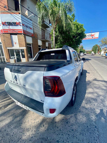 Imagen 4 de 9 de Renault Duster Oroch 2020 2.0 Privilege