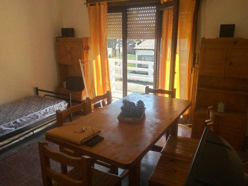 Imagen 8 de 16 de Departamento A La Calle P/ 4 Personas Mar Del Tuyu Centro