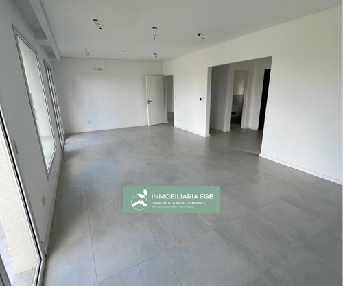 Casa Con Pileta En Venta En Barrio Puerto | El Cantón - Financiación - 3 Dormitorios - Pérgola Cubierta