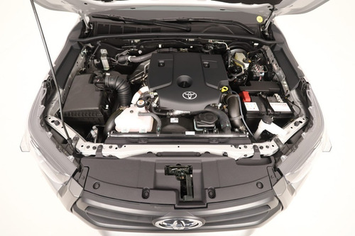 Toyota Hilux 2.8 Cd Sr 177cv 4x4