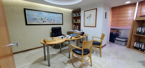 Imagen 12 de 16 de En Venta Oficina En Valencia Paseo Cabriales Torre Movilnet De 117m2