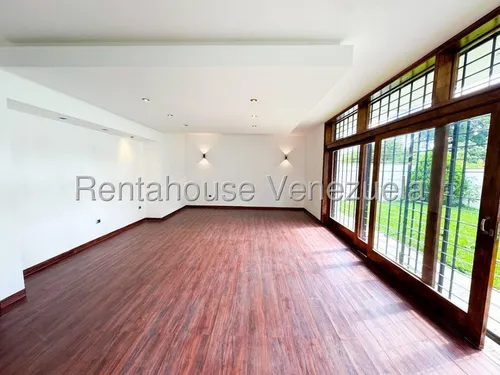 Casa En Alquiler - Mls #25-10738