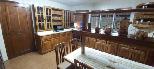 Imagen 4 de 24 de Se Vende Casa 420m2 4h+1s / 4b+1s / 4p Colinas De Santa Monica