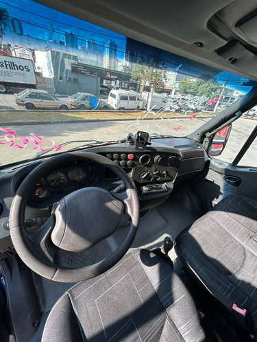 Iveco Daily Chasis 3.0 35S14 3750 Cab. Simples 2P