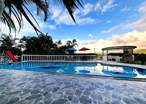 Villa Isleña - Finca Privada Sasaima Descanso Y Naturaleza