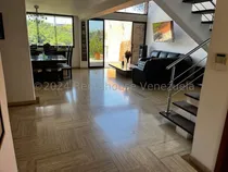 Comprar Agp Espectacular Y Moderna Casa Con Excelente Vista En Venta En Alto Hatillo 25-12796 Ys