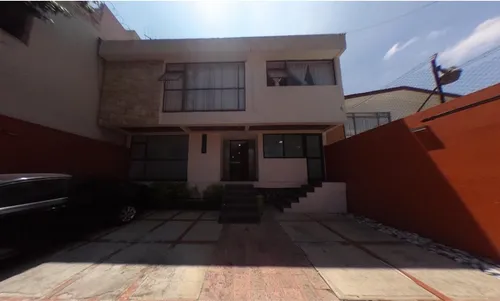 Casa En Venta, Calzada De Las Aguilas, Álvaro Obregón, Col. Lomas De Guadalupe, Cdmx, Gf32-ru-1004