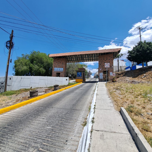Terreno Con Excelente Ubicación En Colonia Cuesta Bonita