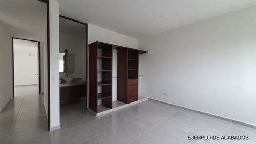 Imagen 9 de 12 de Residencia Con Alberca En Entrada A Conkal
