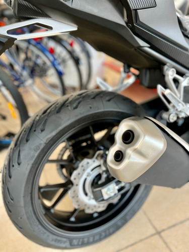 Imagen 4 de 6 de Honda Cb500f Okm