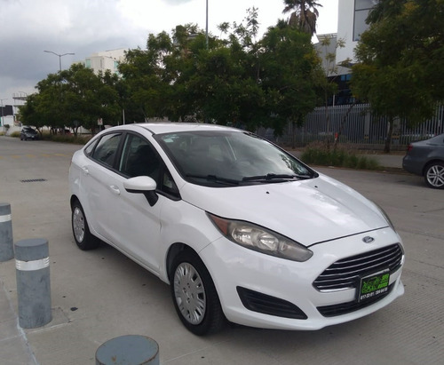 Imagen 2 de 14 de Ford Fiesta T/m Modelo 2015