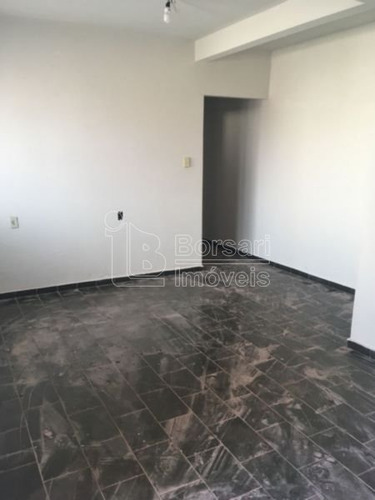 Imagem 3 de 6 de Venda De Casas / Padrão Na Cidade De Araraquara 7940