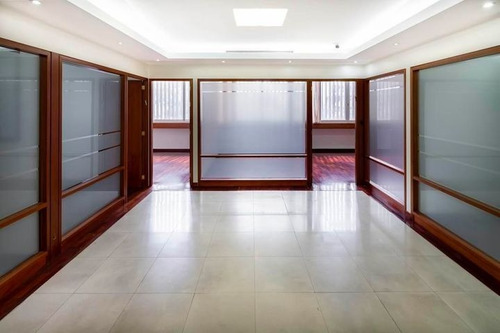 Imagen 3 de 18 de Oficina En Alquiler, Altamira, Cod Rah: 22-9887, Luis Infante 0414 3283509