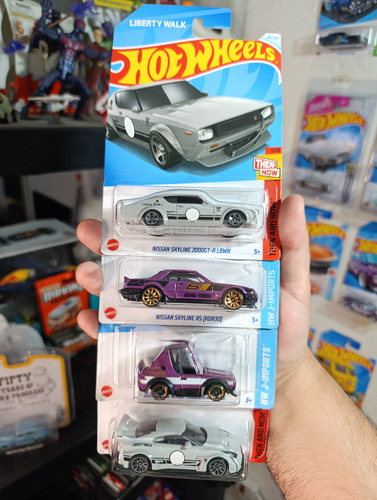 Hot Wheels Set De 4 Nissan Skyline Básicos Gris