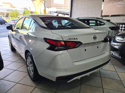 Imagem 6 de 10 de Nissan Versa 1.6 16v Flex Sense Xtronic