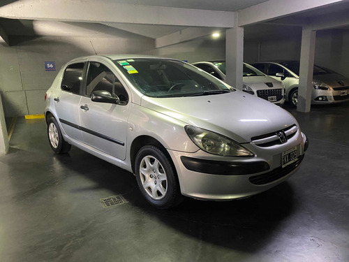 Peugeot 307 1.6 Xr 2006 (fkx029)