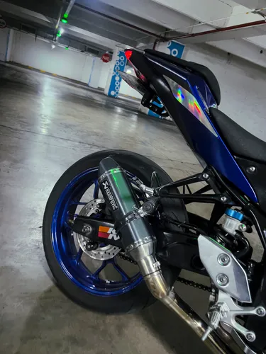 Yamaha R3
