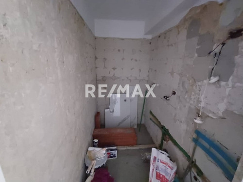 Imagen 5 de 12 de Townhouse En Venta En La Bonita