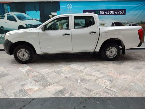 Nissan NP300 2.4 Doble Cabina Se Aa Pack Seg Mt