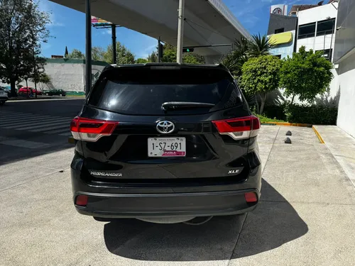 Toyota Highlander 3.5 Xle At