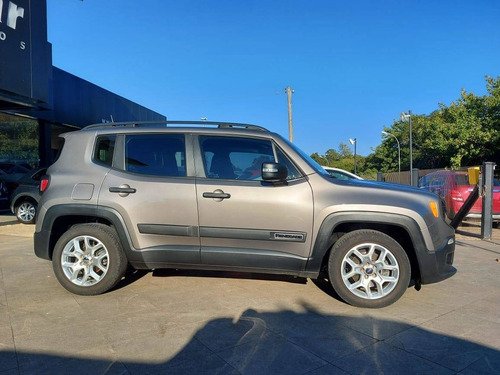 Imagem 5 de 12 de Jeep Renegade 1.8 16v Flex Sport 4p Automático
