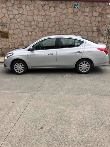 Imagen 4 de 8 de Nissan Versa 2017 1.6 Sense Mt