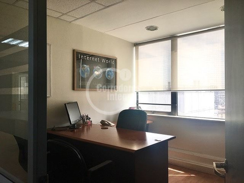 Imagen 9 de 16 de Oficina En Venta En Santiago